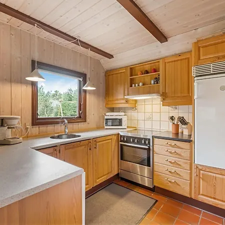 Holiday home Jaerind - 1-1km From The Sea In Western Jutland By Interhome Blavand